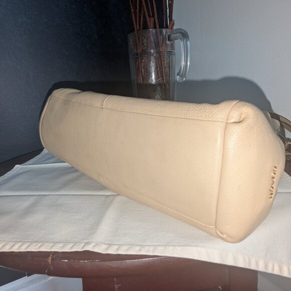 Coach 26224 (Madison Pebbled) Leather Phoebe Shoulder Bag tan - Picture 6 of 7